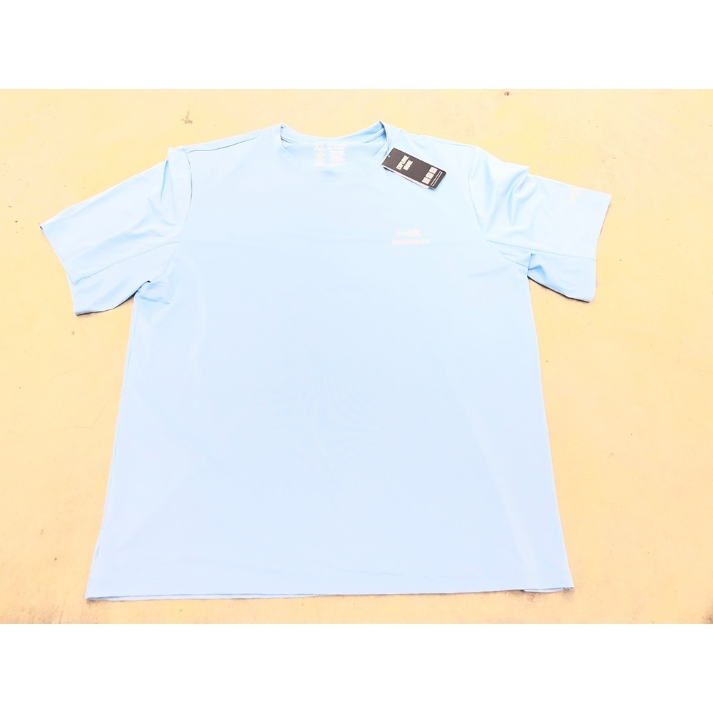 Bassdash T-Shirt Mens XL Sky Blue Stretch Short Sleeve Fishing Performance NWT